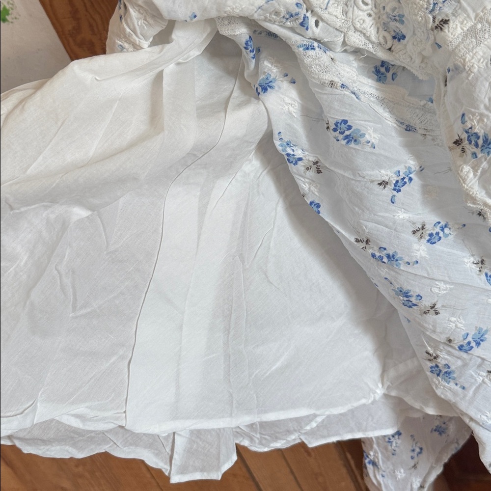 RARE LOVESHACKFANCY Archer Dress in White Blue Floral - Picture 12 of 12